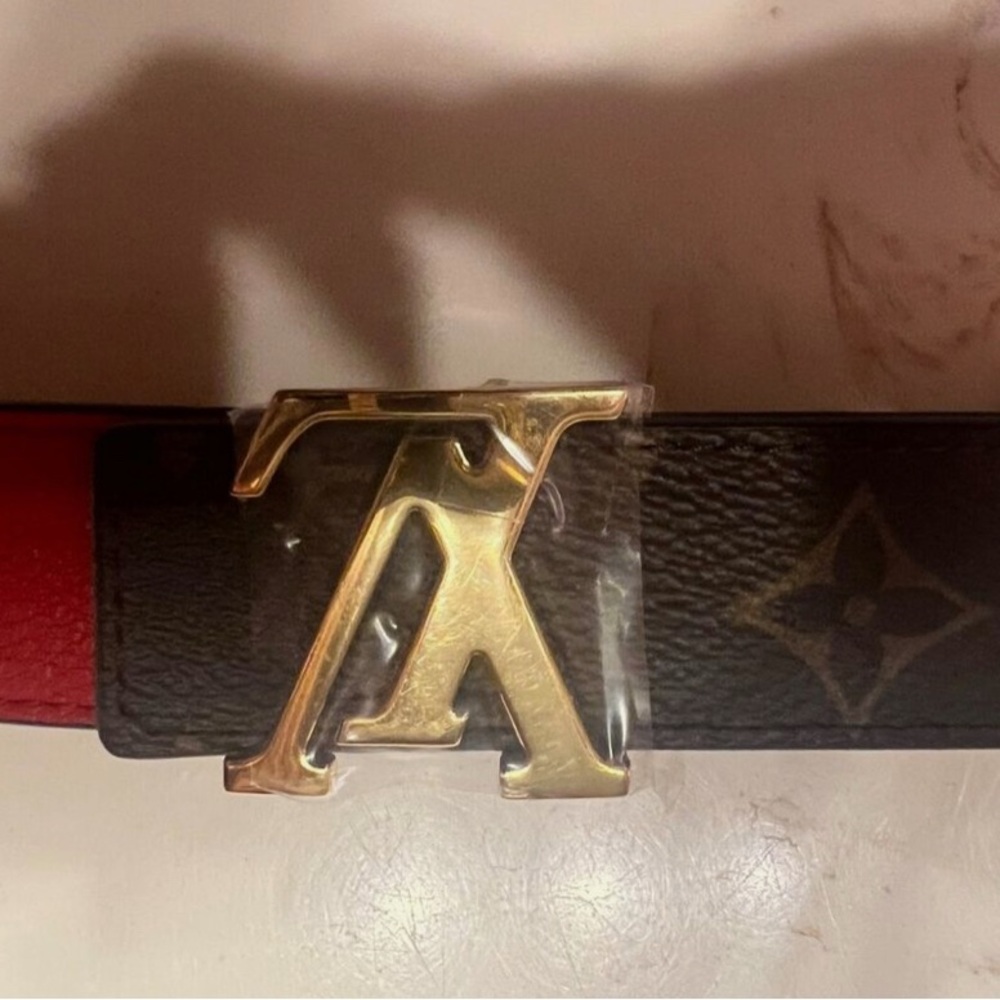 Louis Vuitton Monogram Belt with Red Interior - Picture 2 of 3